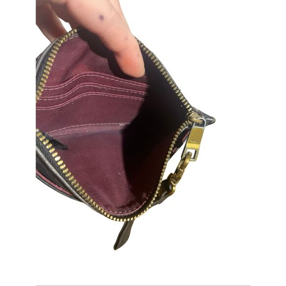 Fossil Tara Leather Wristlet - Picture 5 of 5